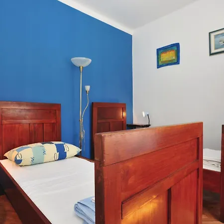 Cozy In Kastel Luksic With Kitchen *